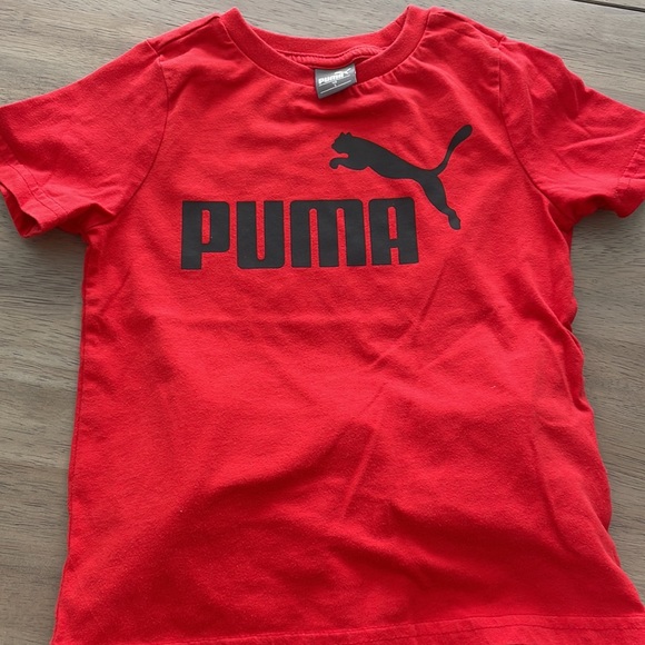 Puma 2 piece set size boys 5. Short sleeve top and slinky sweatpants bottoms - Picture 2 of 11